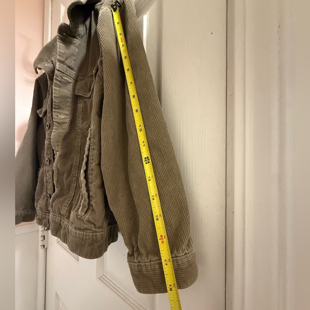 Old Navy Brown/Tan Women’s Corduroy Jacket - Picture 8 of 11